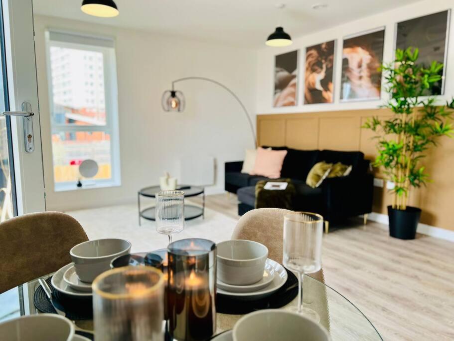 Hessian Lounge -Wyndale- Central 2Br W/Parking Birmingham Ngoại thất bức ảnh