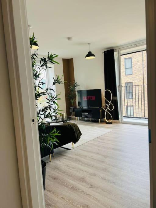 Hessian Lounge -Wyndale- Central 2Br W/Parking Birmingham Ngoại thất bức ảnh